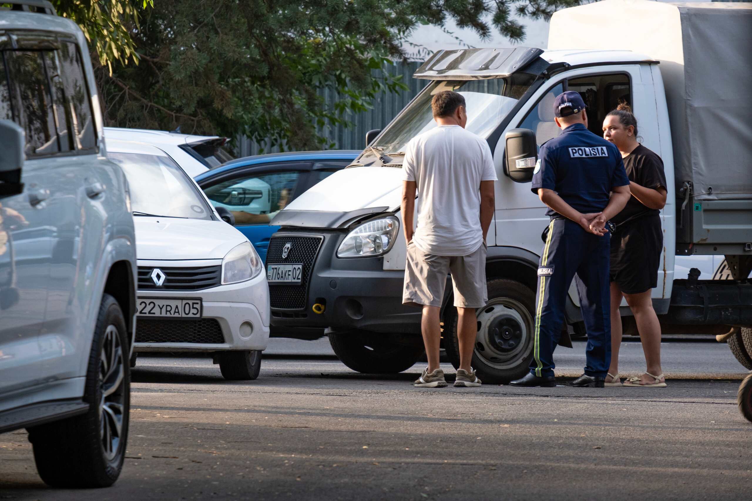 Police investigating a multi-vehicle accident involving a truck in Salt Lake City