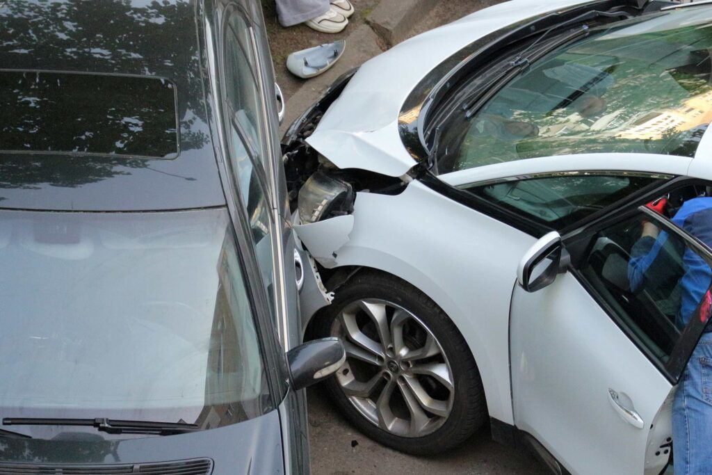 Side-impact crash at a high-traffic Midvale intersection resulting in serious passenger injuries.